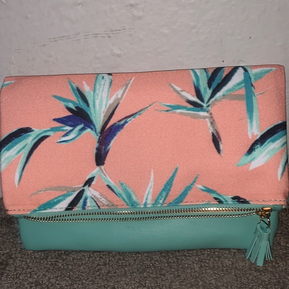 Rachel Pally Aqua and Peach Clutch - Picture 6 of 13